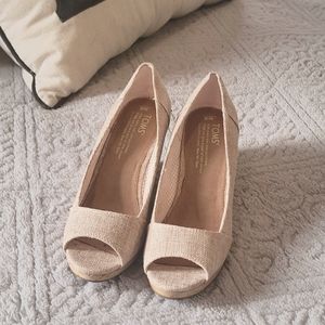 Toms wedge classy shoes